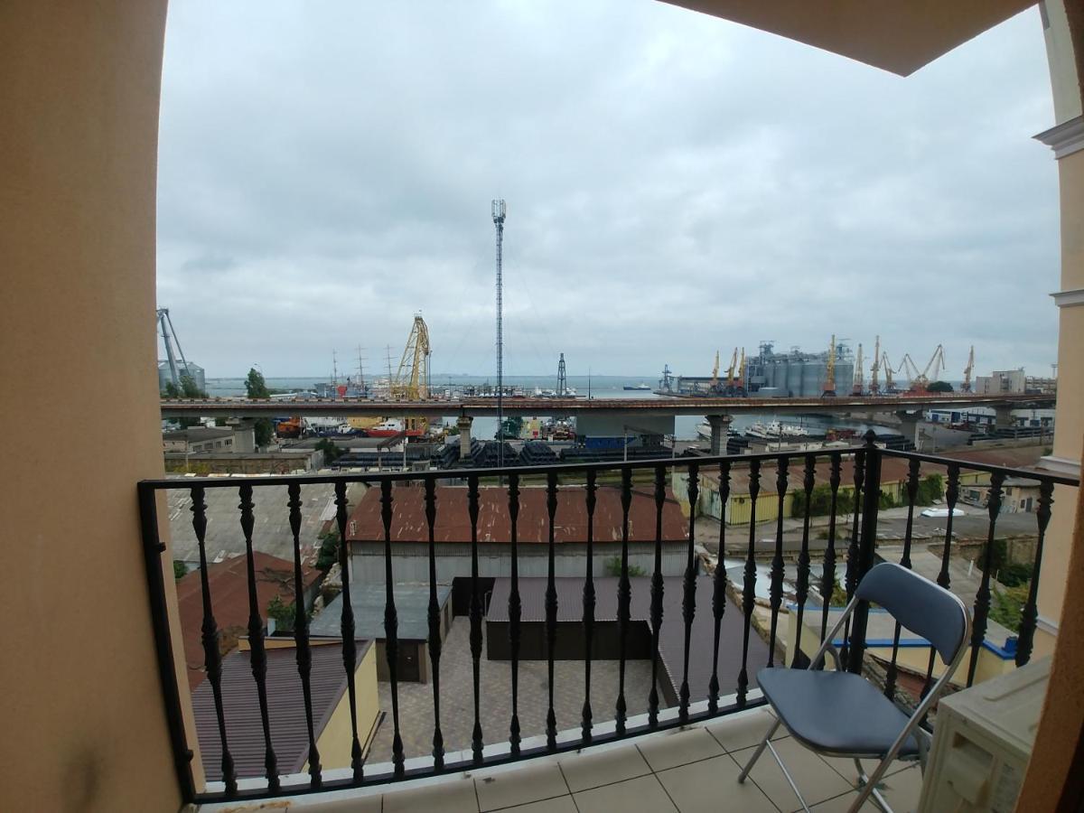 Calm Harbour Sea View Apartment Odessa Ngoại thất bức ảnh